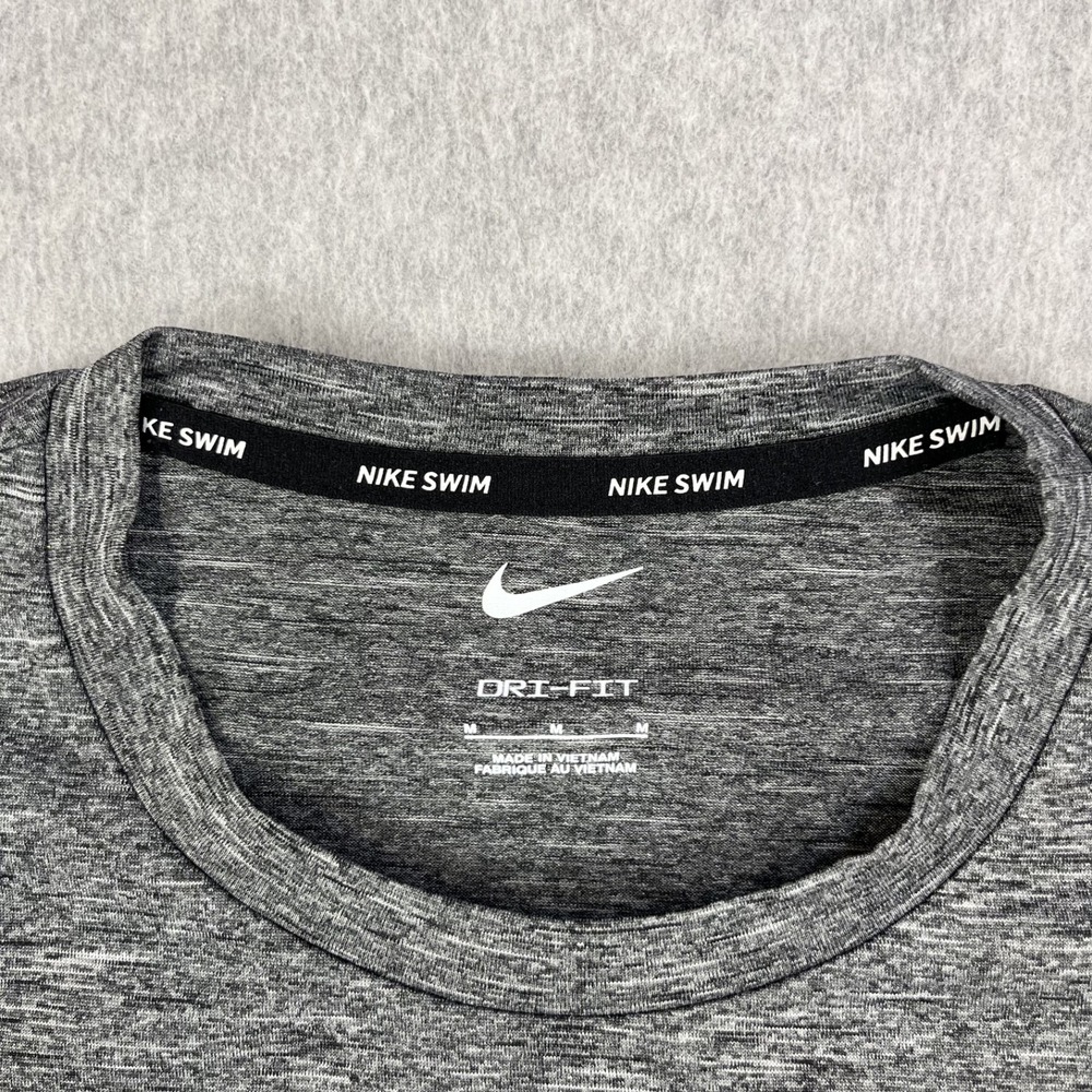 Nike Swim Dri Fit Shirt Mens Medium Gray Sleeveless Active UPF 40 Team $46 - Picture 3 of 14